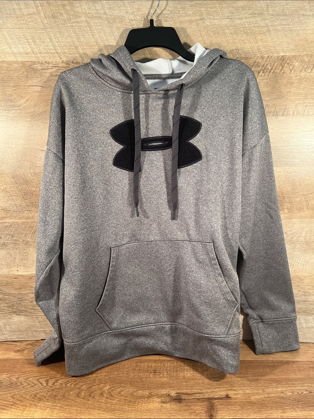 Under Armour Women’s Chenille Logo Fleece Hoodie Gray FW19‎ Size Medium